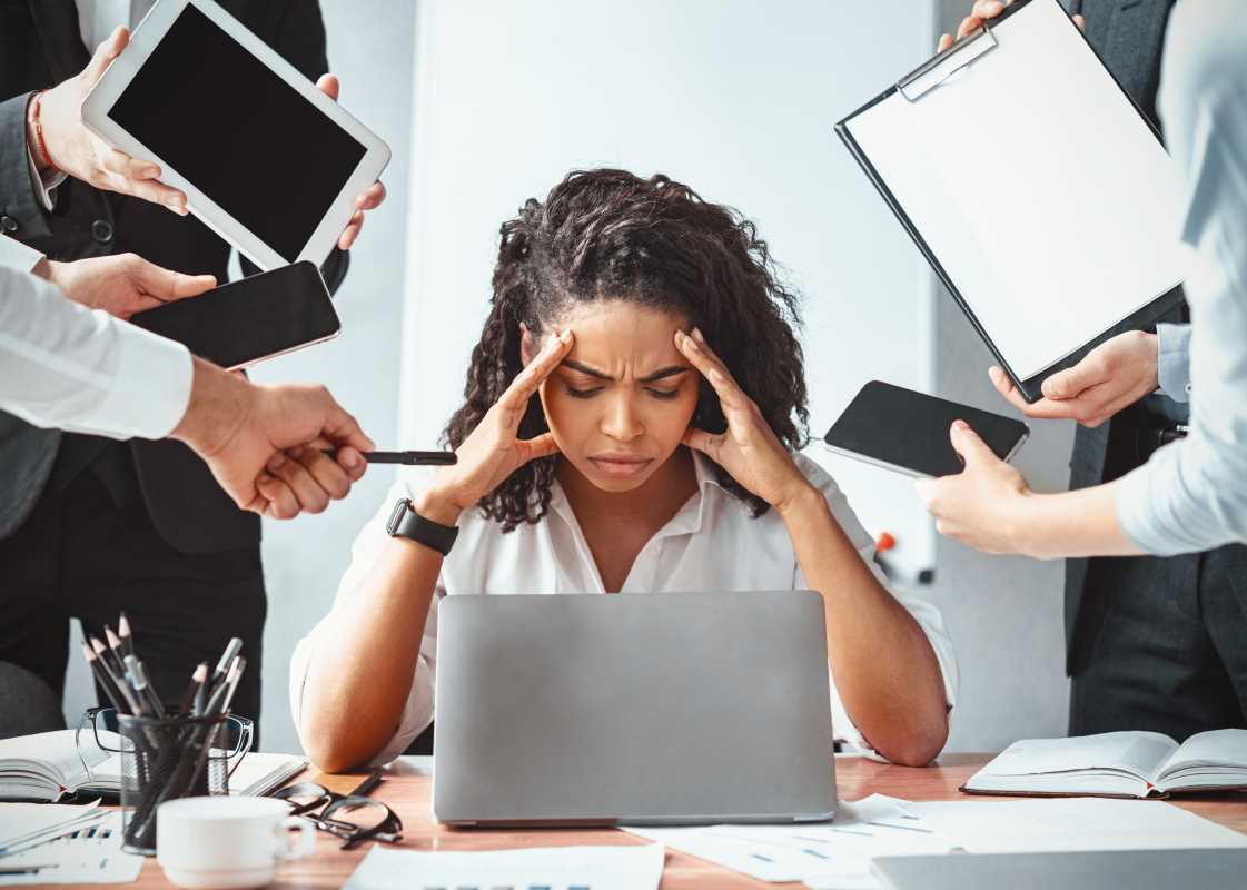 Handling Unclear Job Descriptions That Lead to Job Overlap 